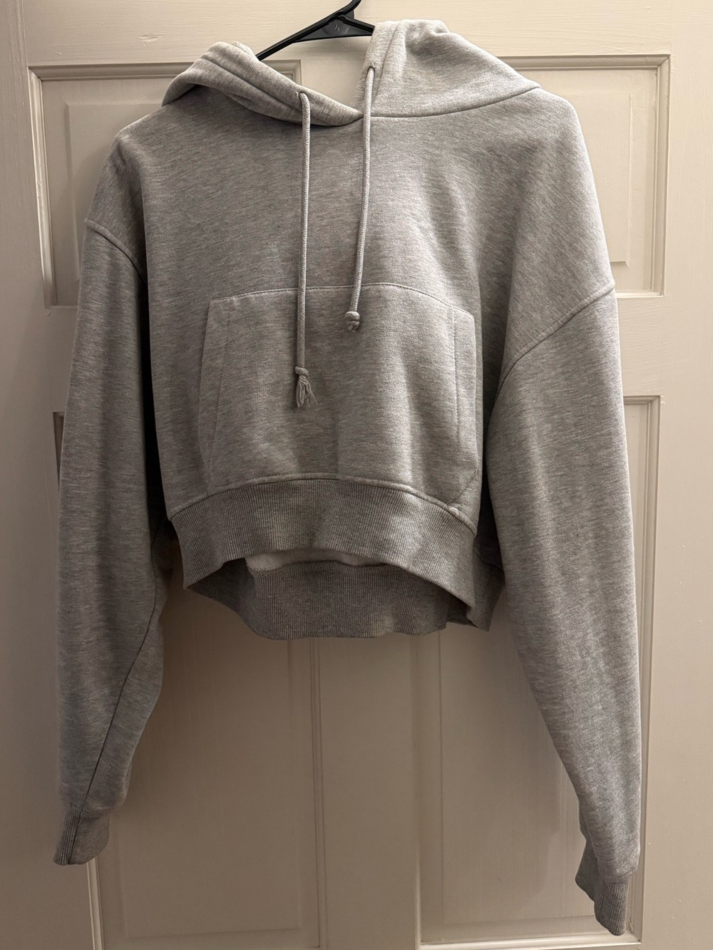 Pull & Bear Cropped Gray Women's Hoodie